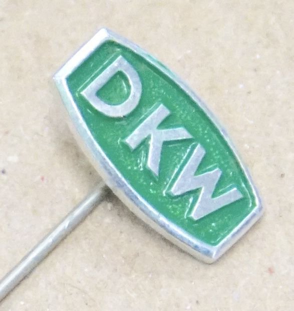 DKW original NOS Oldtimer Motorcycle Car Pin Emblem Button