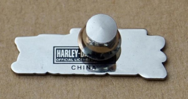 Harley original  Pin Anstecker Anstecknadel HD Schriftzug